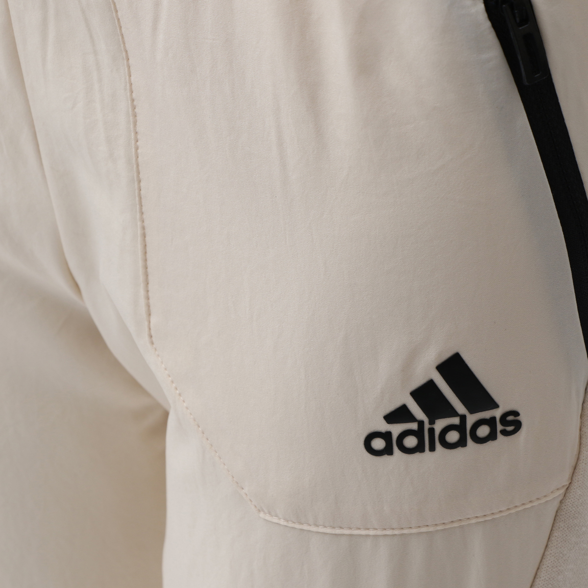 Pantalón adidas Designed For Gameday Niño,  image number null
