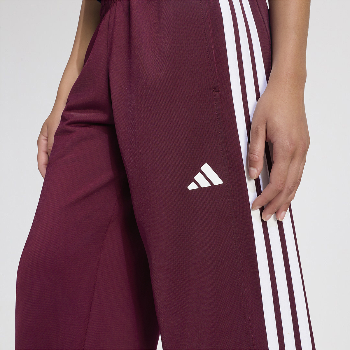 Pantal&oacute;n adidas Dayready Wide Mujer,  image number null