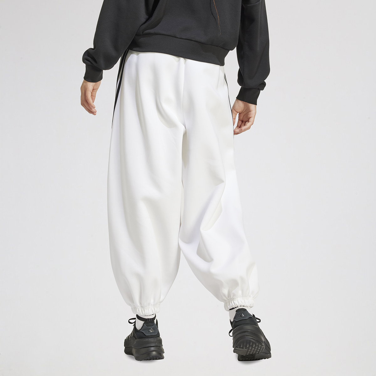Pantalón adidas Fi 3 Tiras Mujer,  image number null
