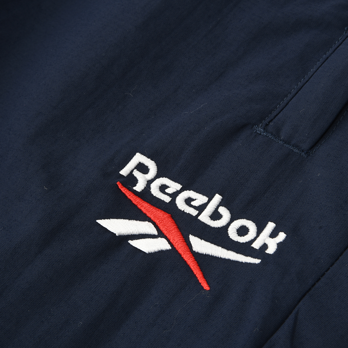 Pantalón Urbano Reebok Classics Vector Hombre,  image number null