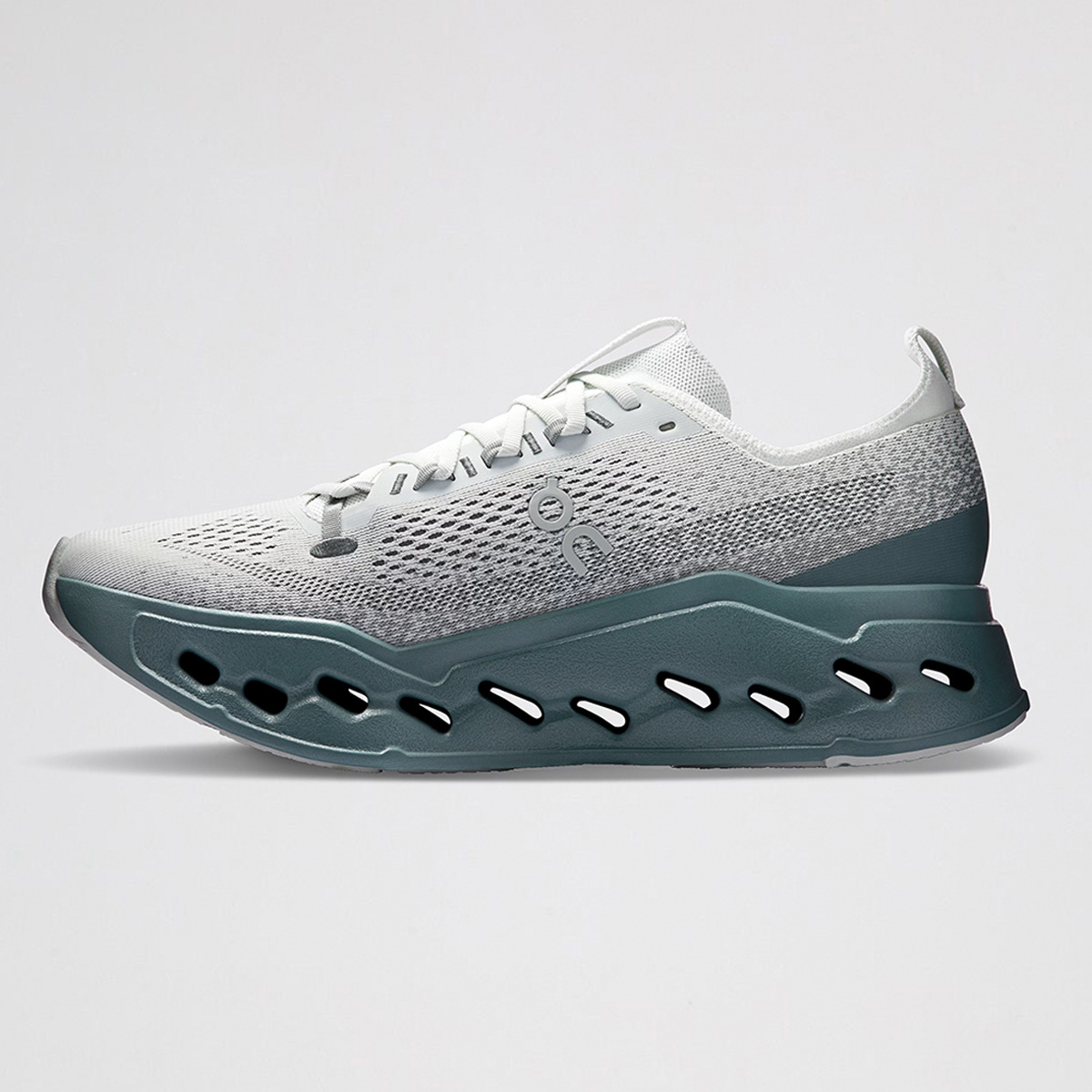 Zapatillas ON Cloudsurfer Max Hombre,  image number null