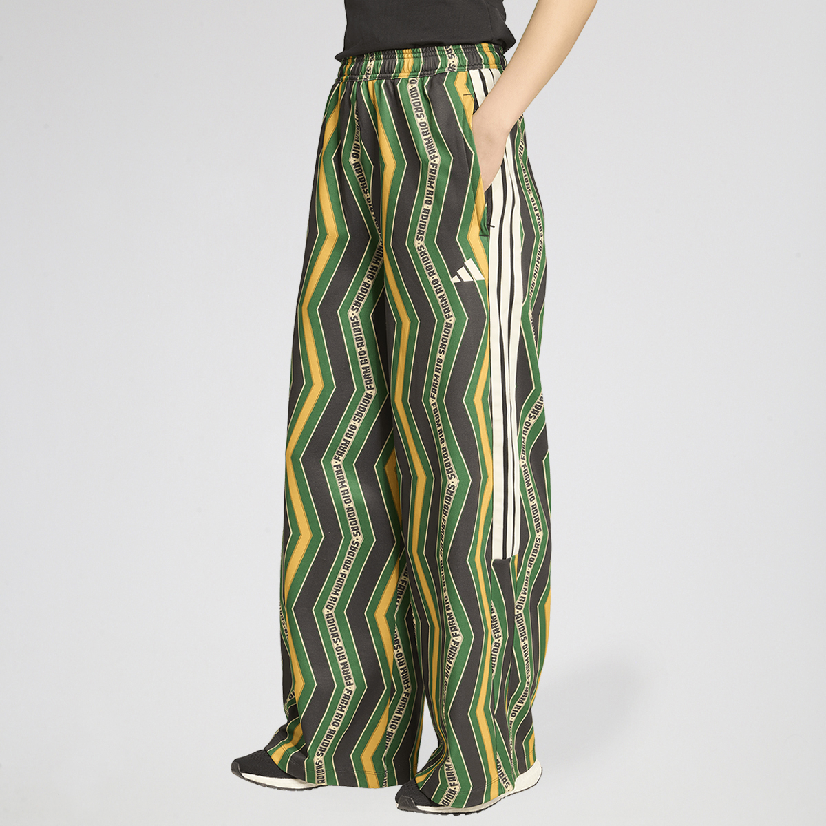 Pantalón adidas X Farm Tiro Mujer,  image number null