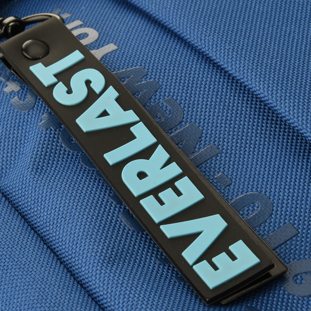 Mochila Everlast 19 Pulgadas con llavero desmontable,  image number null