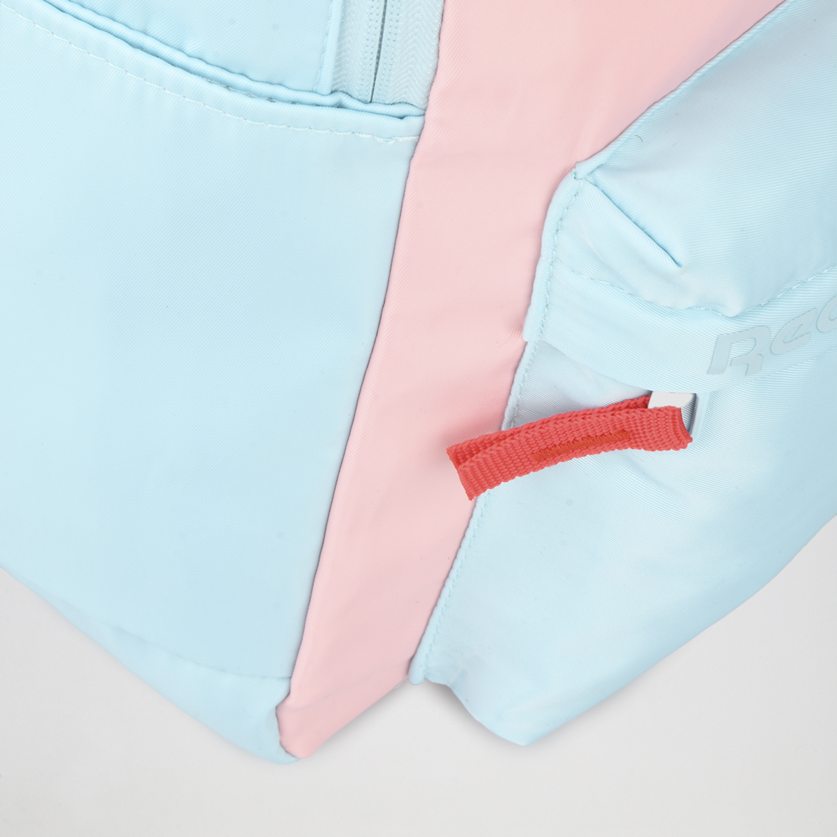 Mochila Logo Reebok Classic 19 Pulgadas,  image number null