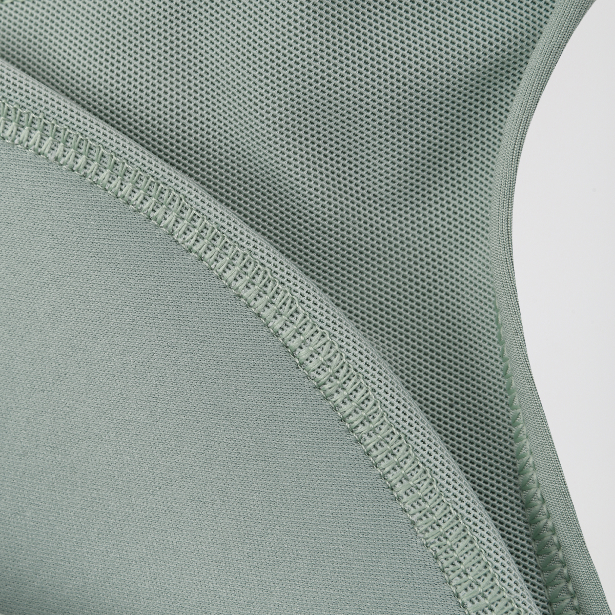 Top Entrenamiento Nike Swoosh Soporte Medio Mujer,  image number null