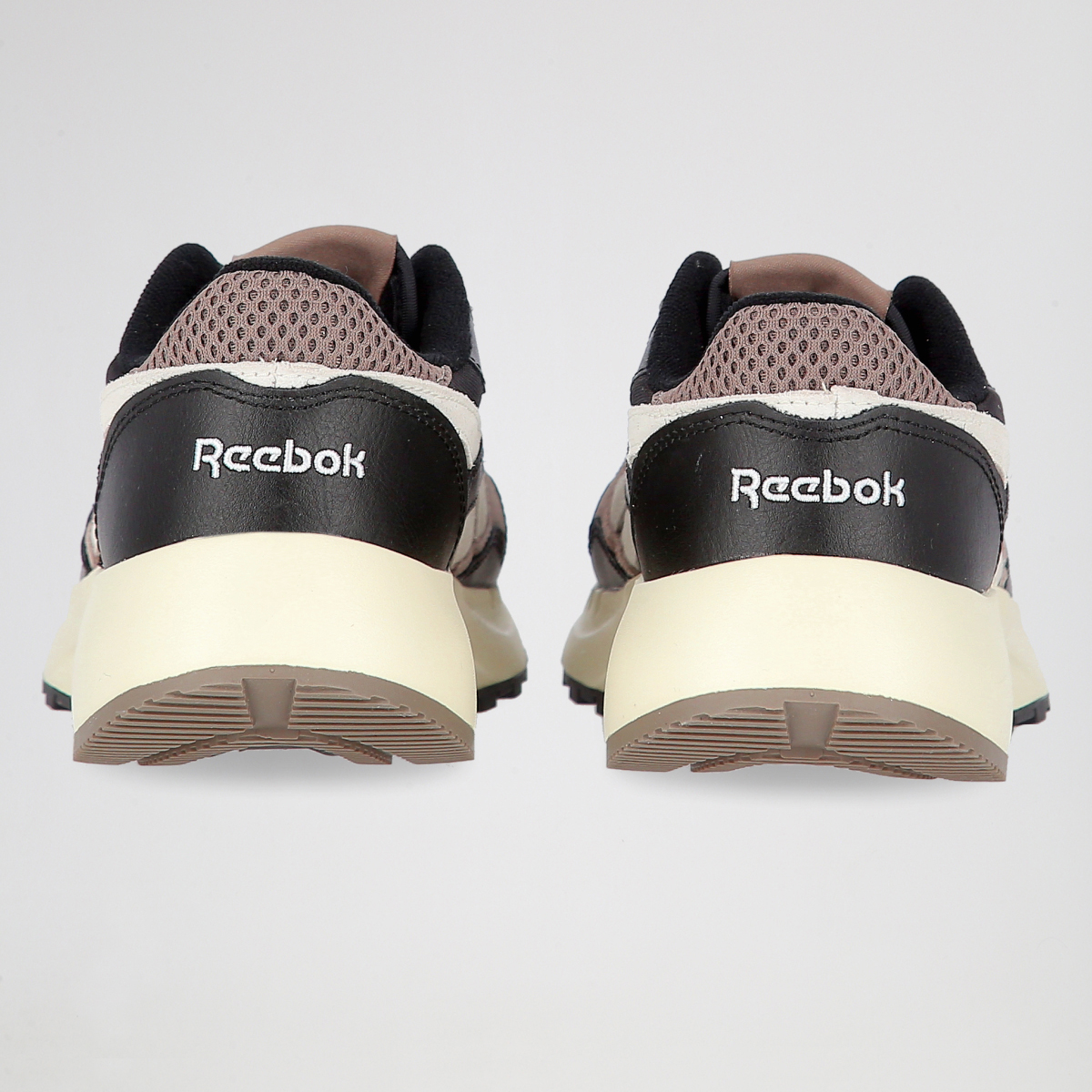 Zapatillas Urbanas Reebok Classic Leather 2400,  image number null