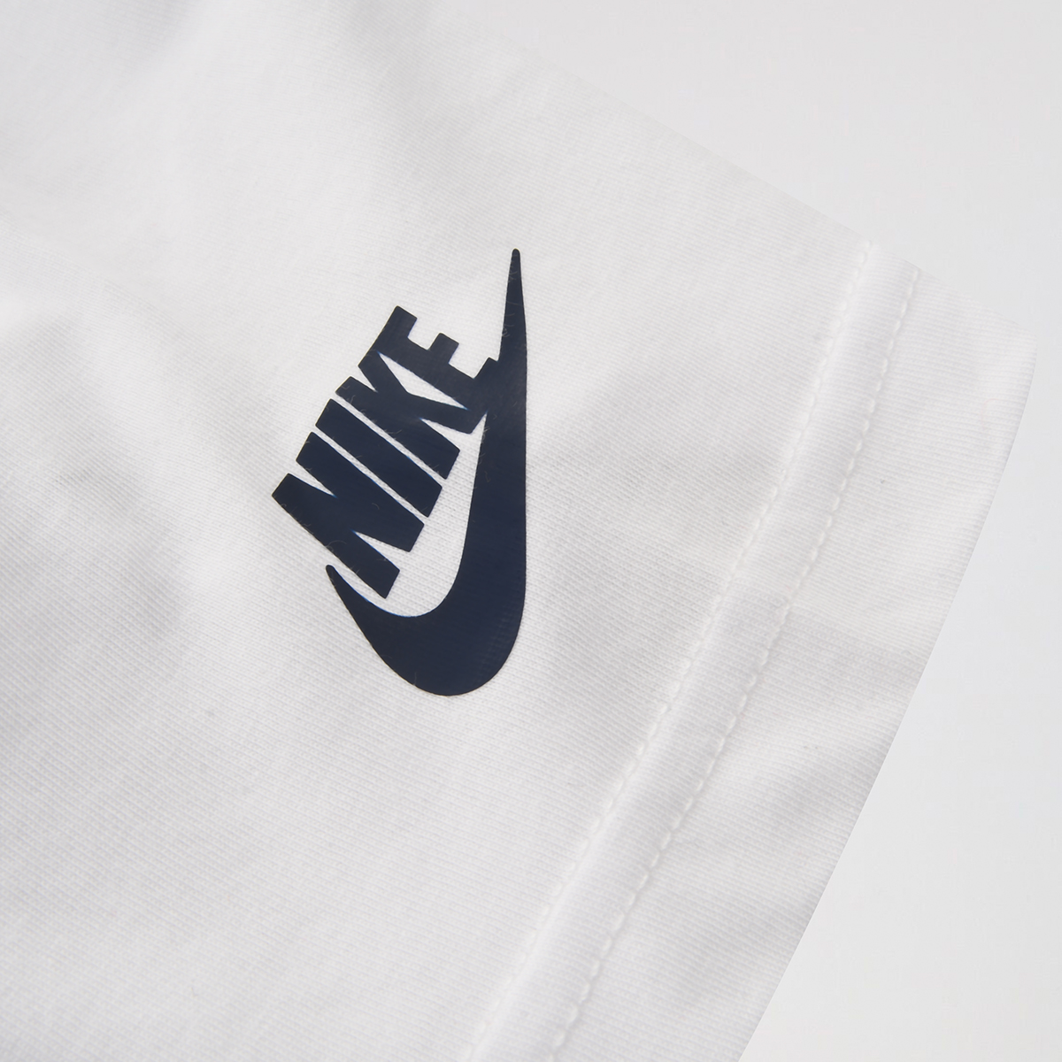 Remera Nike Gradient Futura Niño,  image number null