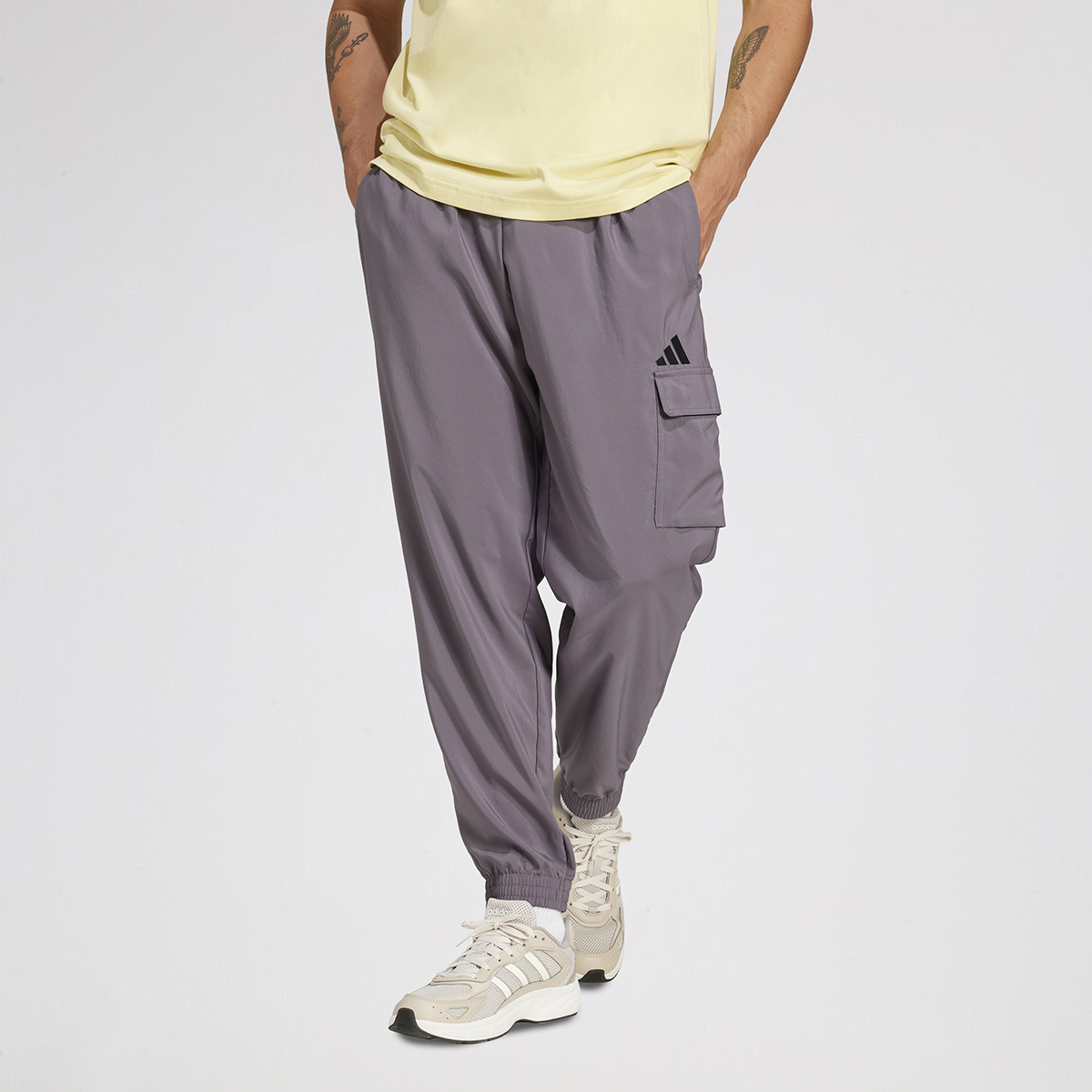 Pantalón adidas Essentials Small Logo Cargo Hombre,  image number null