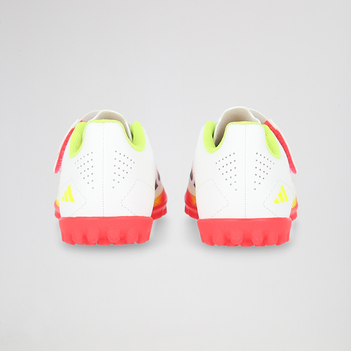 Botines Fútbol adidas F50 Club TF Infantil,  image number null