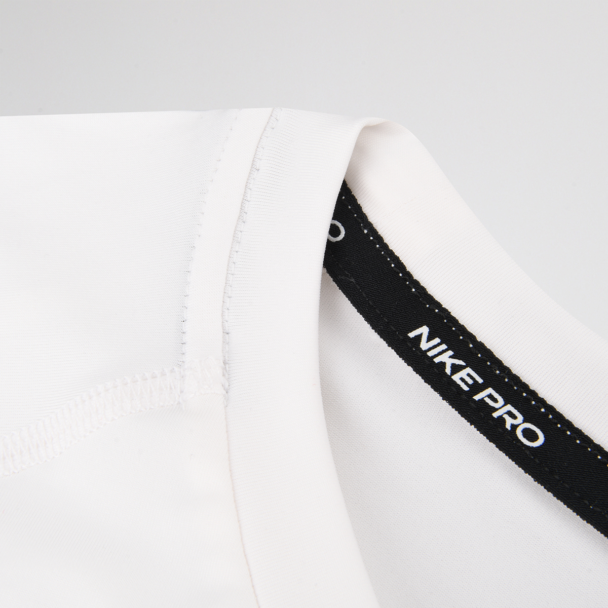 Camiseta Nike Pro Hombre,  image number null