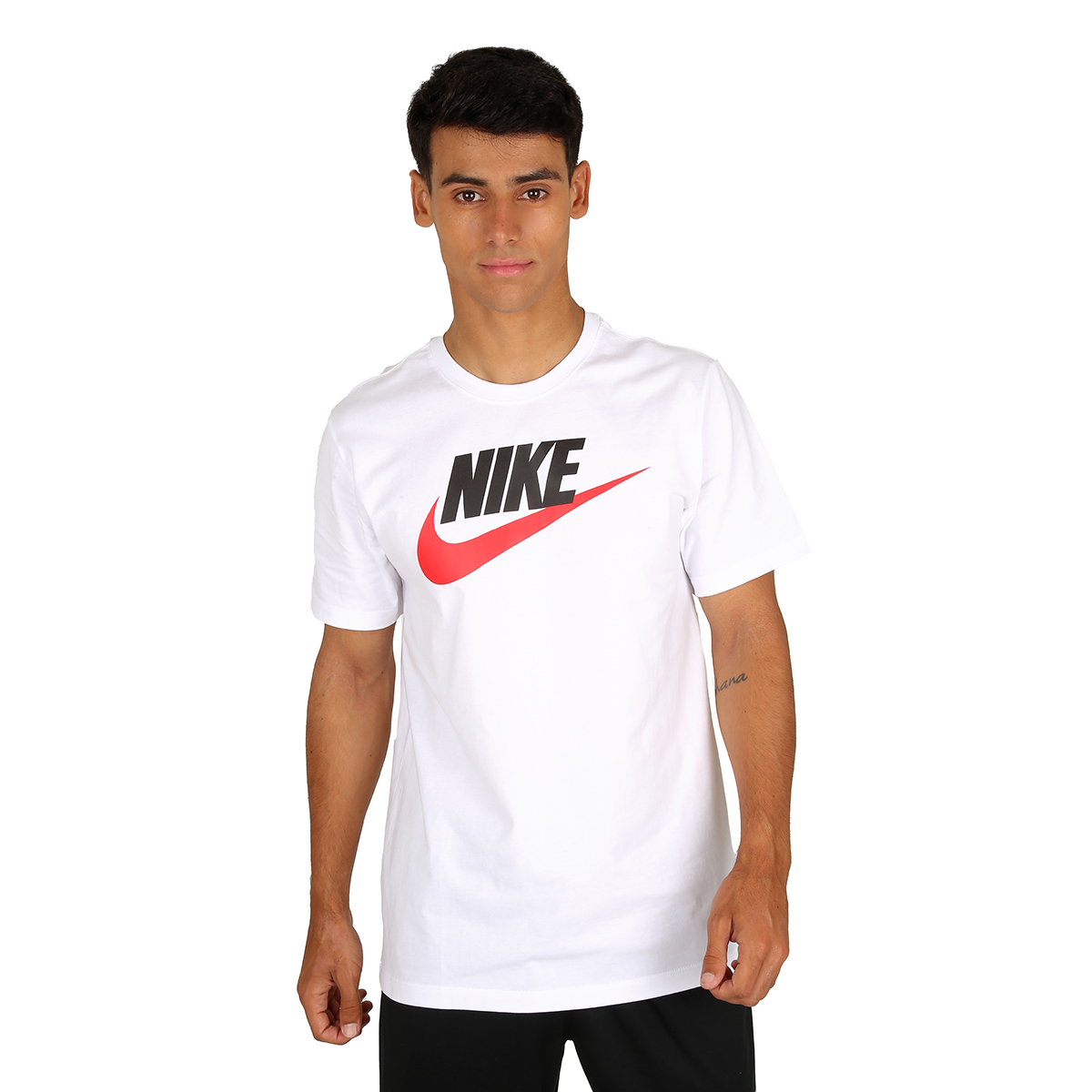 Remera hotsell blanca nike