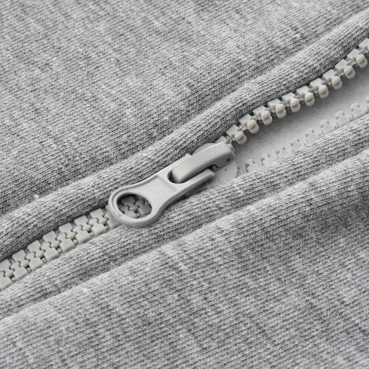 Buzo con Cierre Topper Frisa Mujer,  image number null