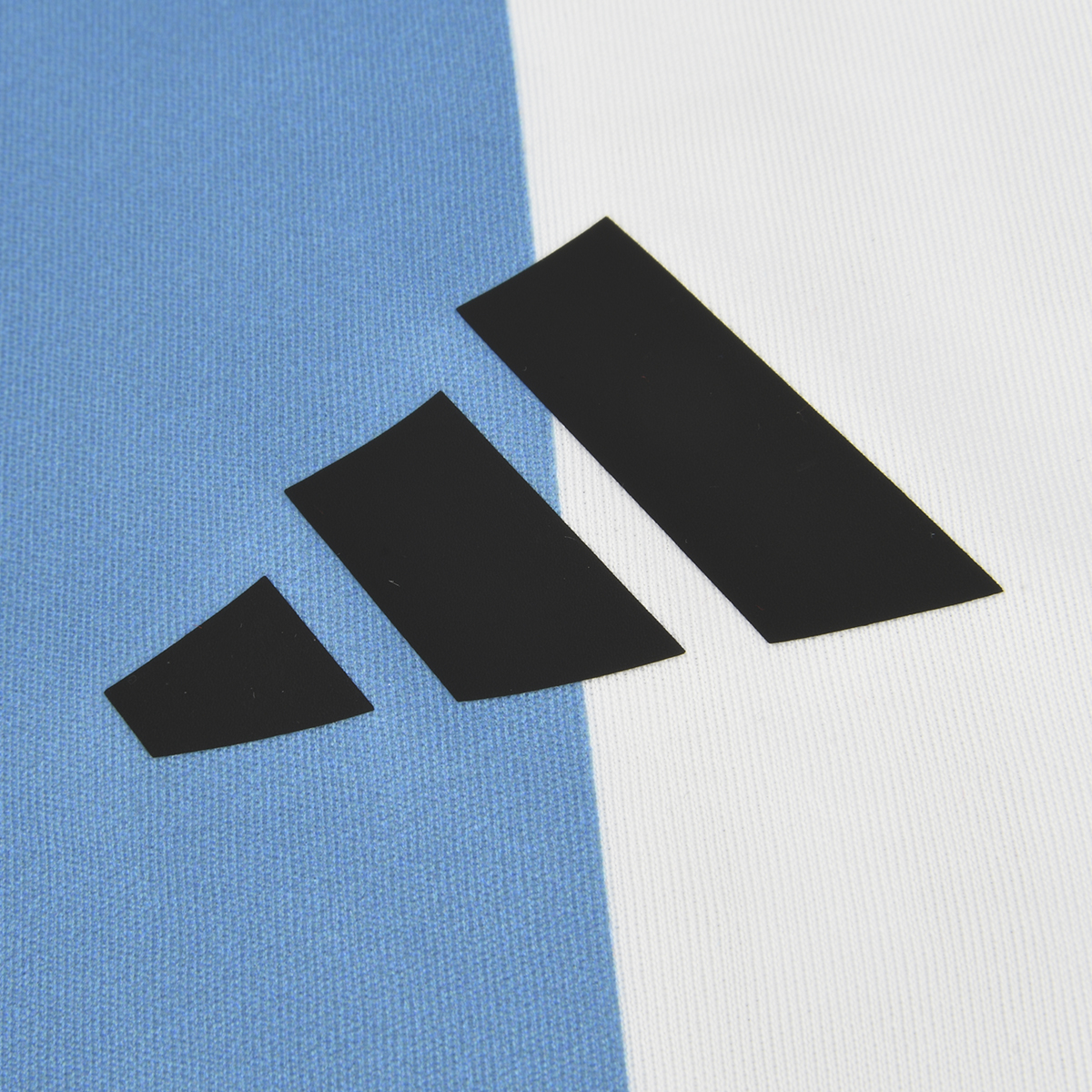 Camiseta AFA adidas Fan 3 Tiras CAMPEONES DEL MUNDO,  image number null