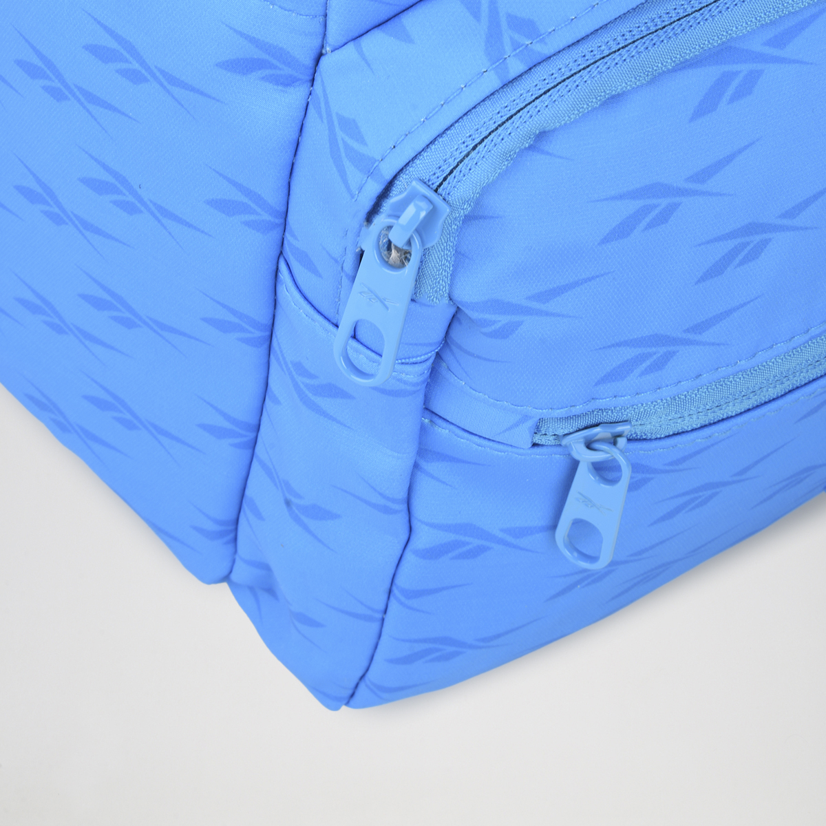 Mochila  Reebok Classic 16 Pulgadas,  image number null