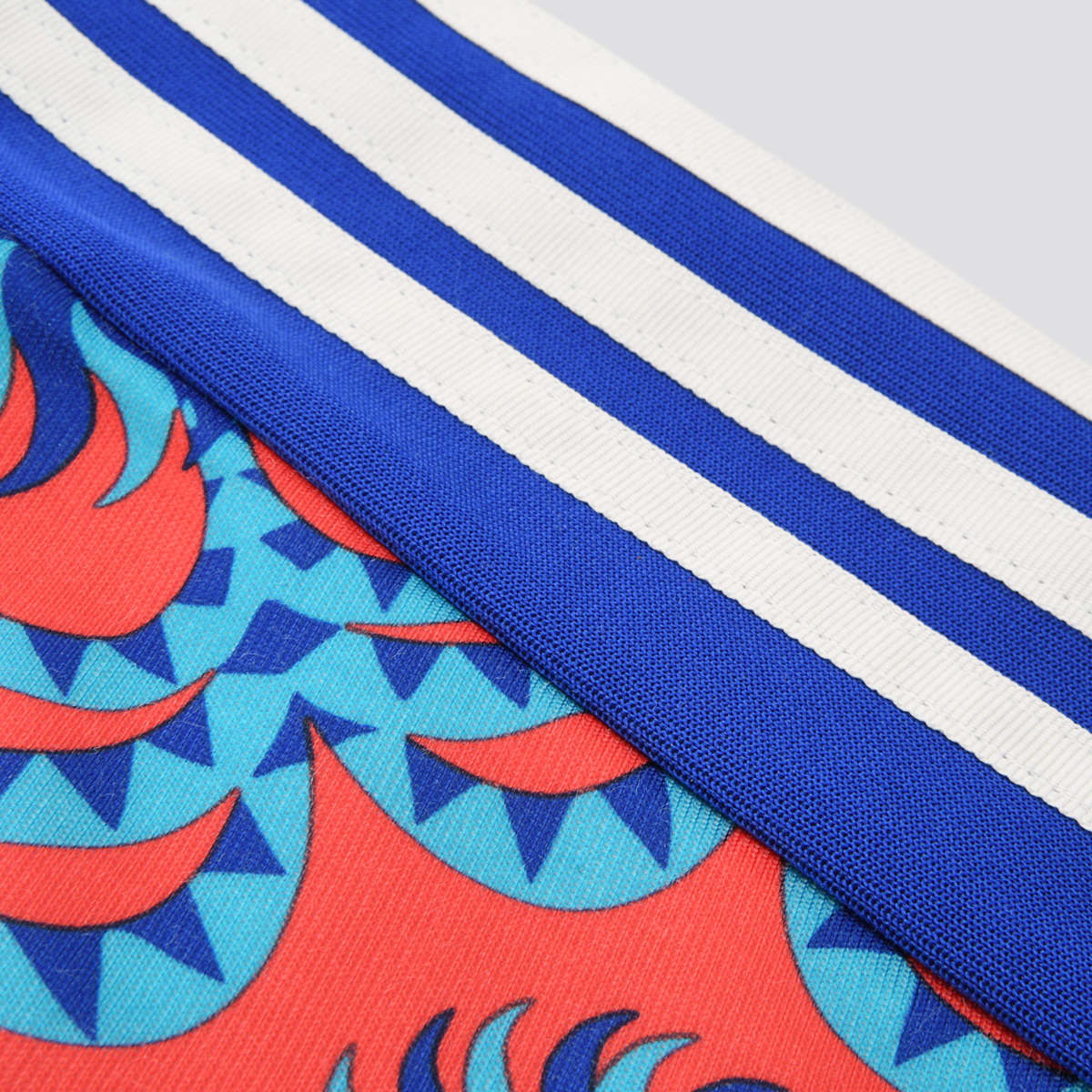 Buzo adidas X Farm Rio Mujer,  image number null