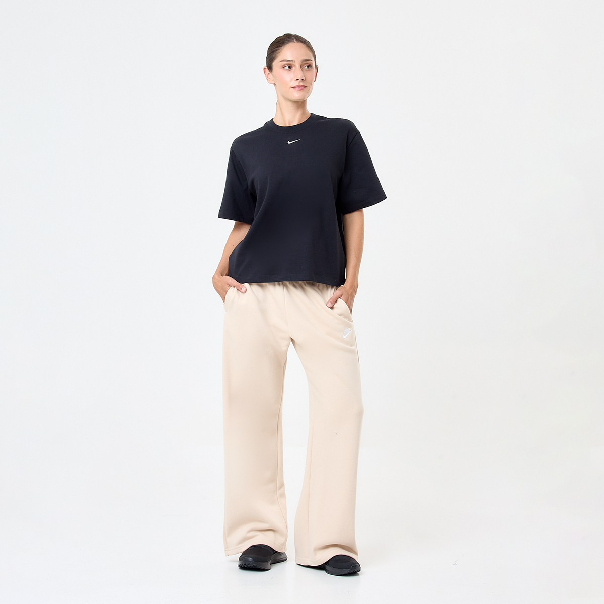 Remera Nike Essential Boxy Mujer,  image number null