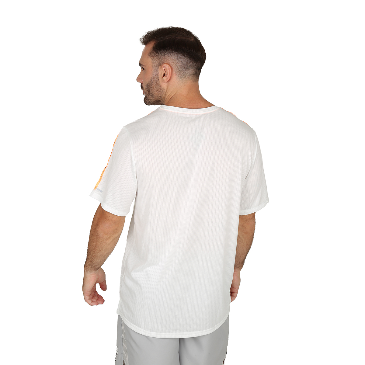 Remera Nike Dri-Fit Miler D.Y.E.,  image number null