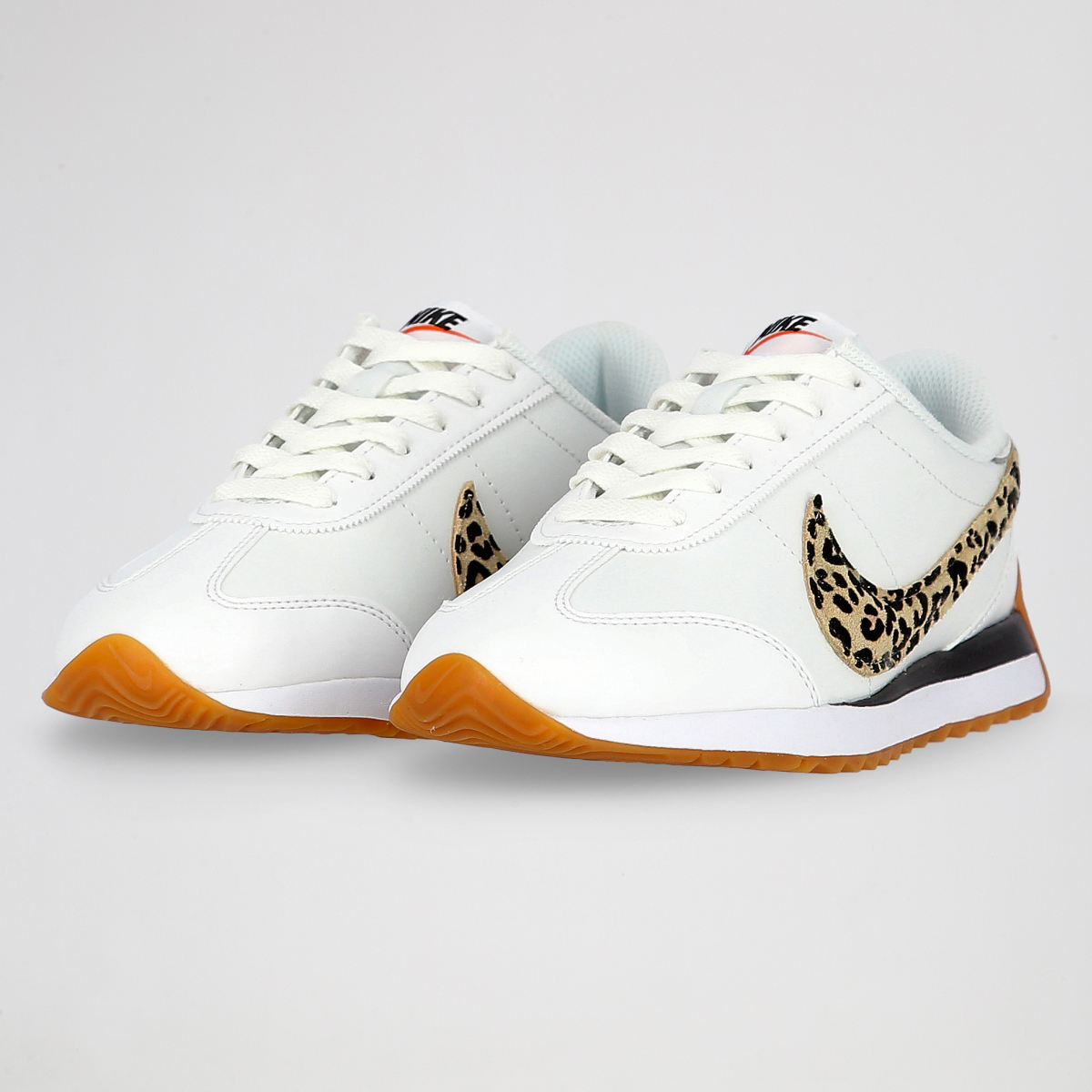 Zapatillas Nike Pacific Leather SE Mujer,  image number null