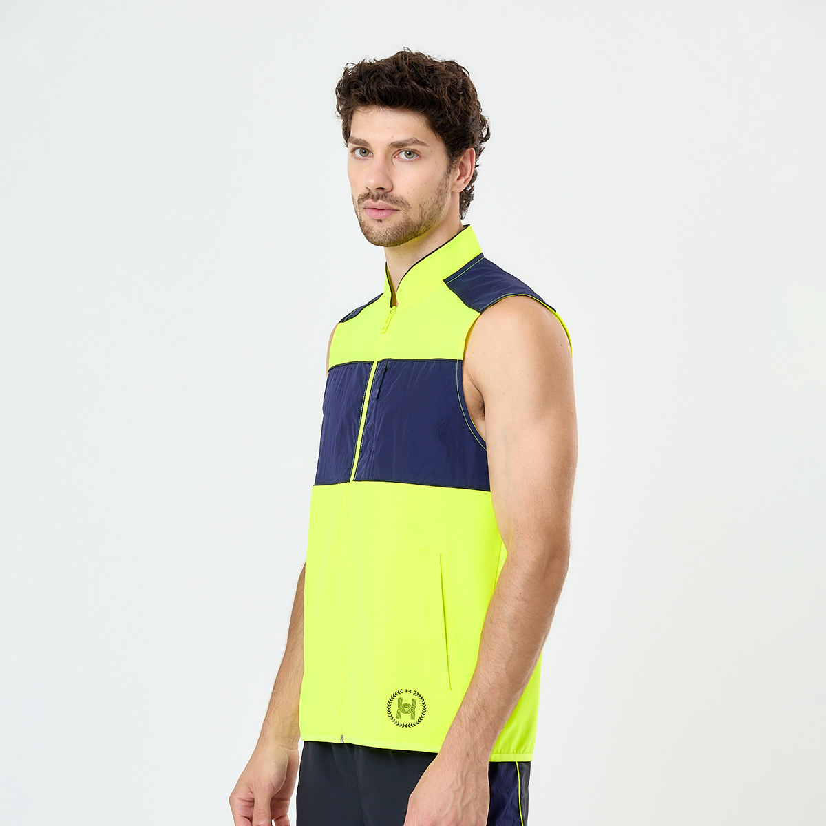 Chaleco Running Under Armour Launch Vest Hombre,  image number null