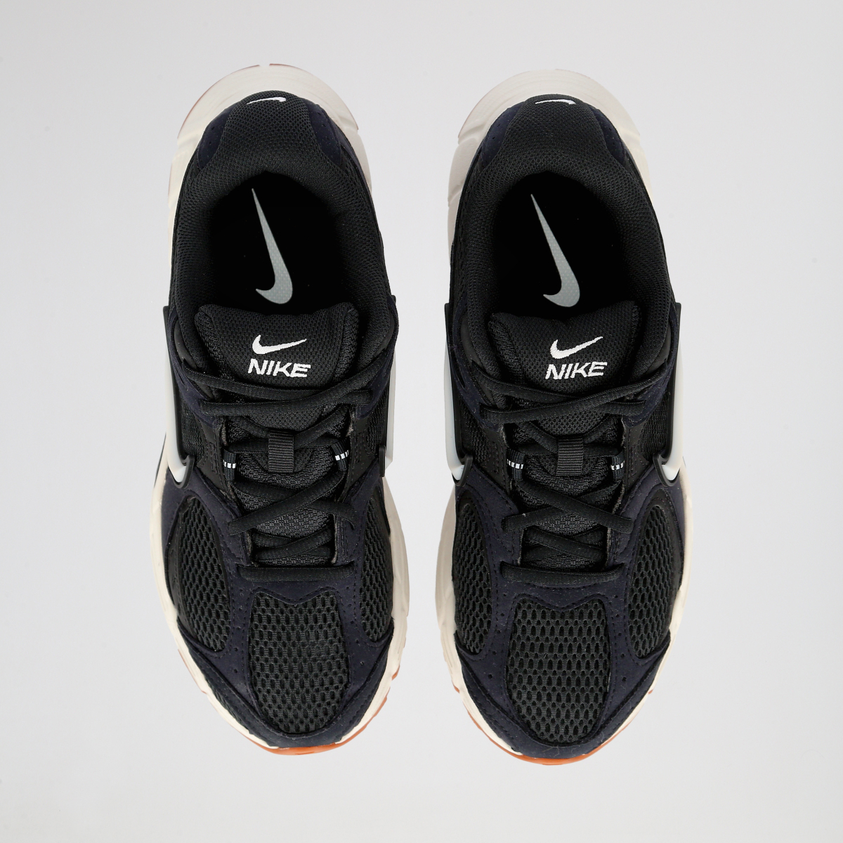 Zapatillas Nike V5 RNR Mujer,  image number null