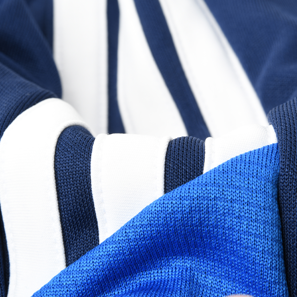 Pantal&oacute;n F&uacute;tbol adidas Tiro 26 Essentials Hombre,  image number null