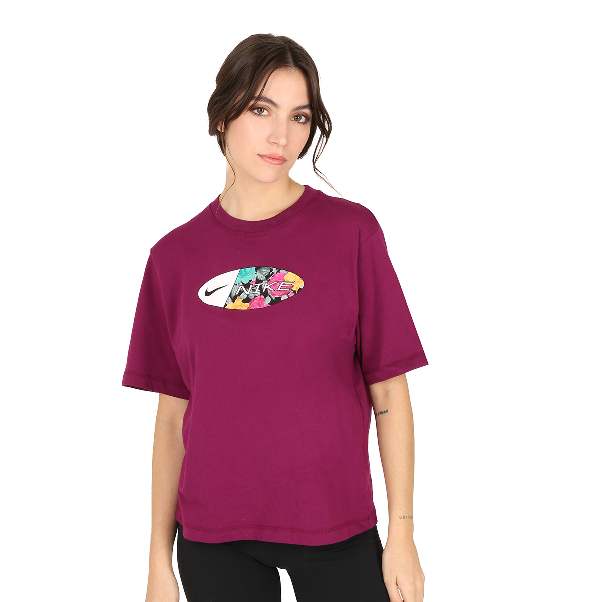 Remera cheap nike floreada