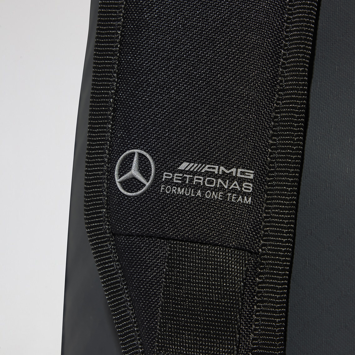 Bolso adidas Mercedes AMG F1 Team Hybrid,  image number null