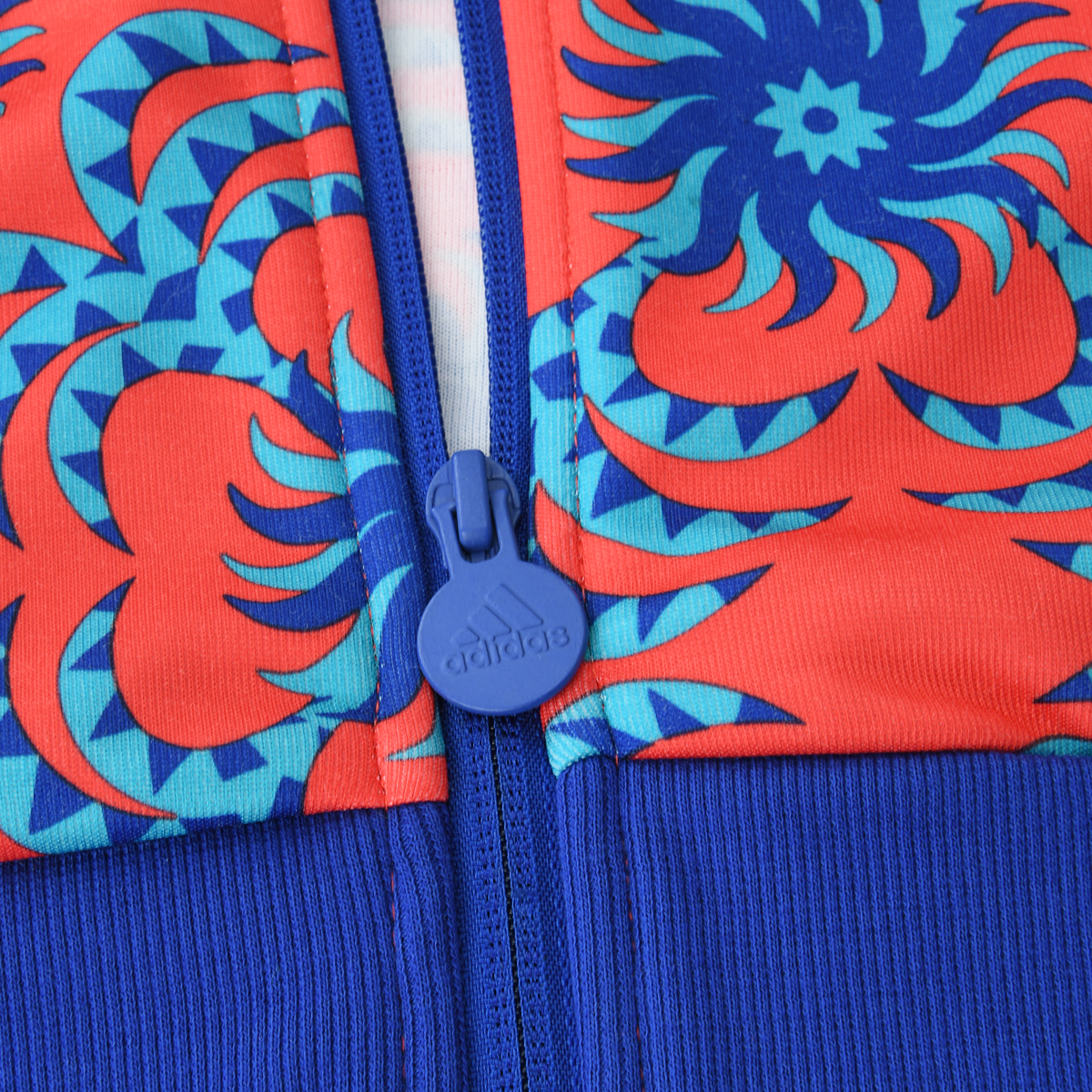 Buzo adidas X Farm Rio Mujer,  image number null