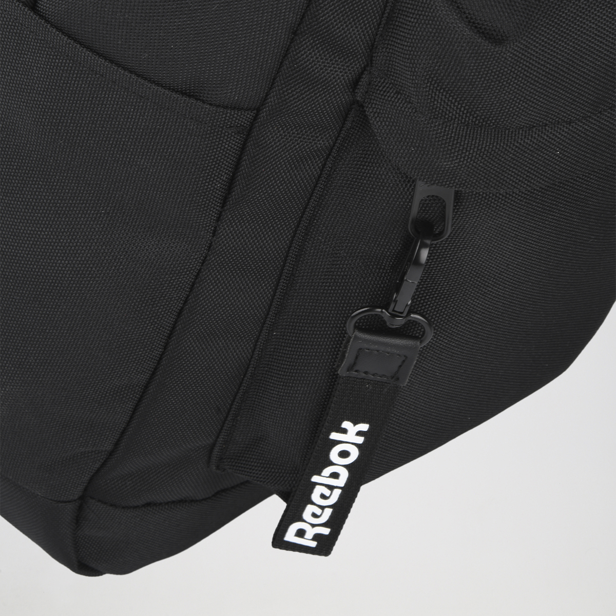 Mochila Reebok Classic poli&eacute;ster 19 Pulgadas,  image number null