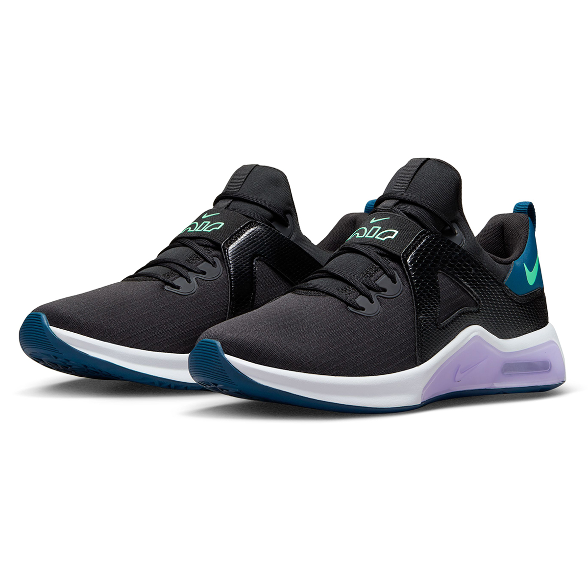 Bella nike deals