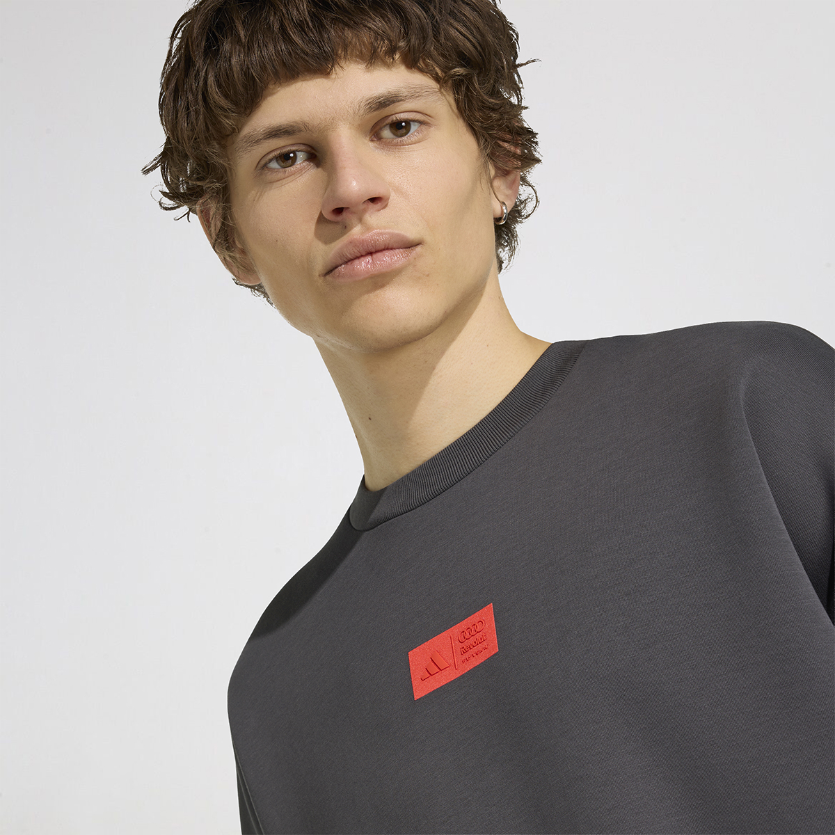 Buzo adidas Elevated Audi Revolut F1 Team,  image number null