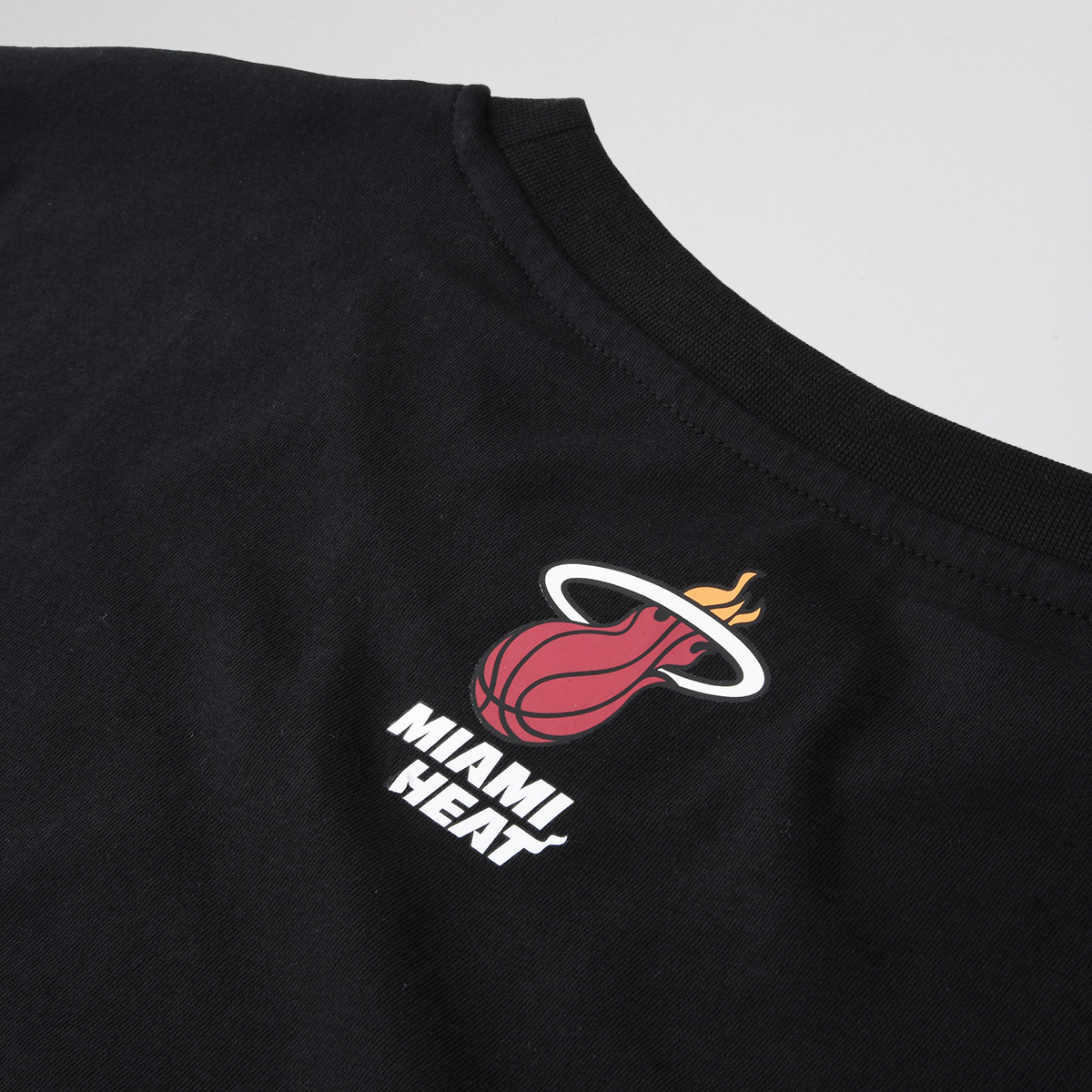 Remera NBA Miami Heat Basic Primary Logo Hombre,  image number null