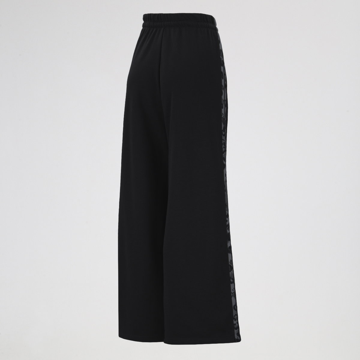 Pantalón adidas 3 Tiras Leopardo Mujer,  image number null