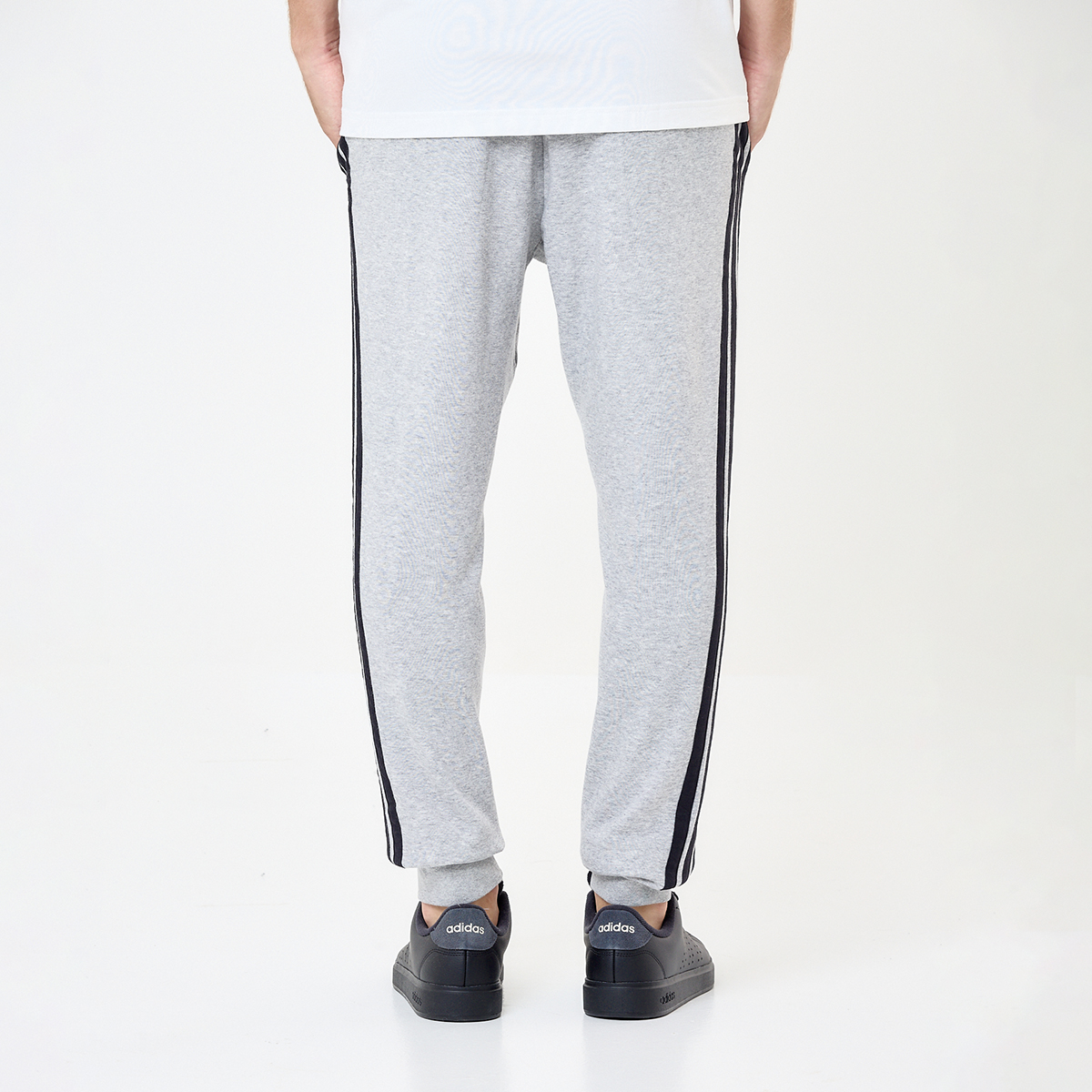 Pantalón adidas Essentials 3 Tiras French Terry Hombre,  image number null