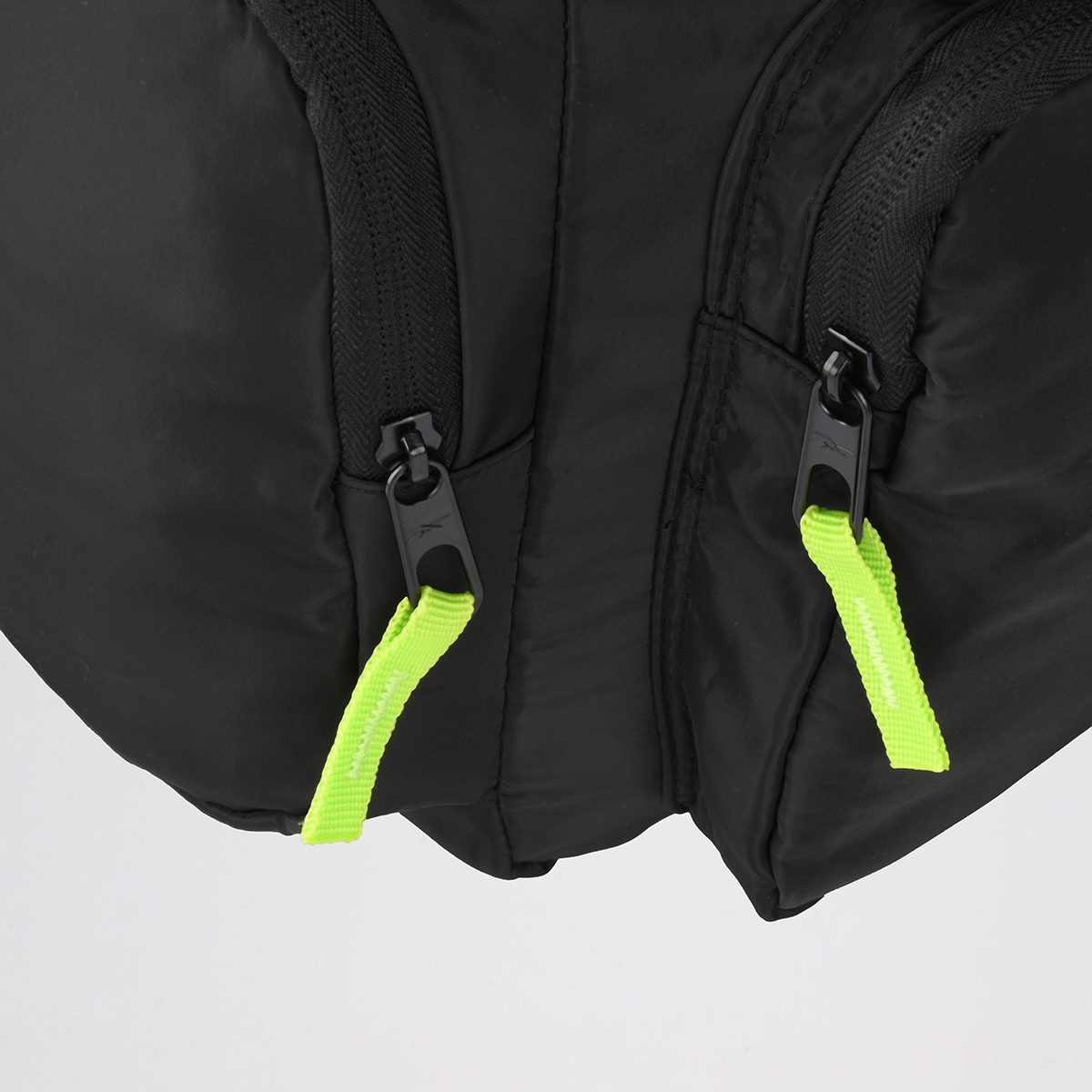 Mochila Reebok 17 Pulgadas con Bolsillo Externo,  image number null