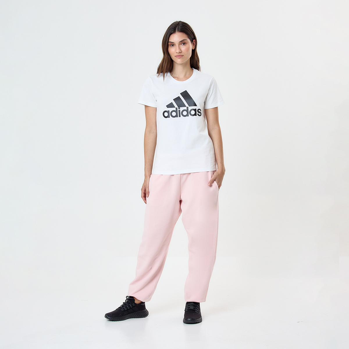 Remera adidas Essentials Logo Mujer,  image number null