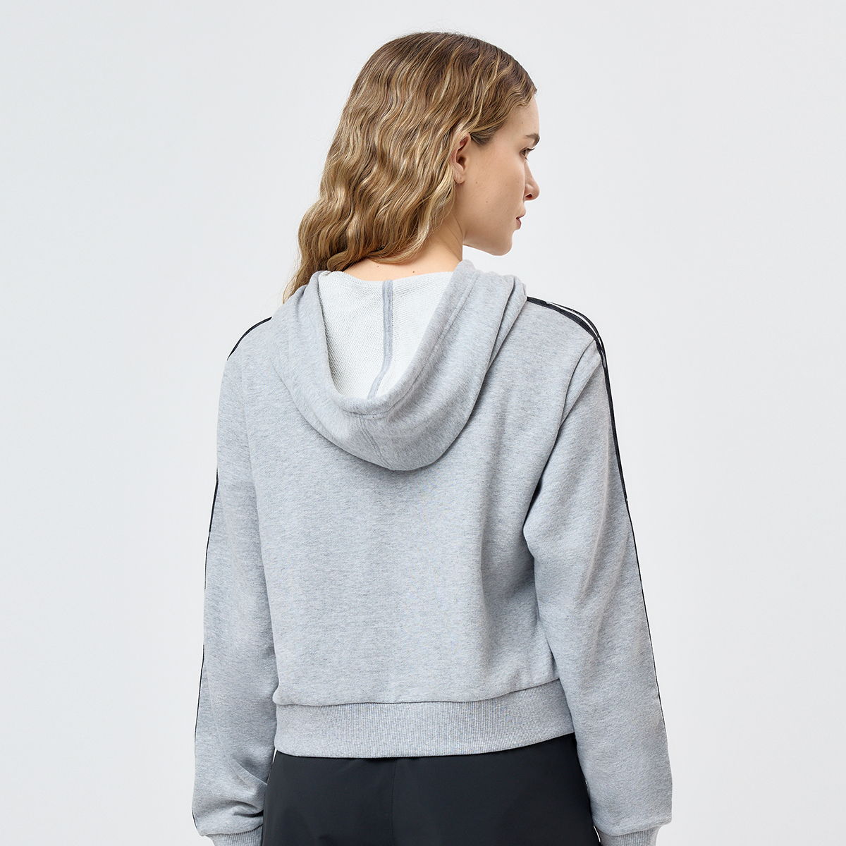 Buzo adidas Essentials 3 Tiras Mujer Dexter