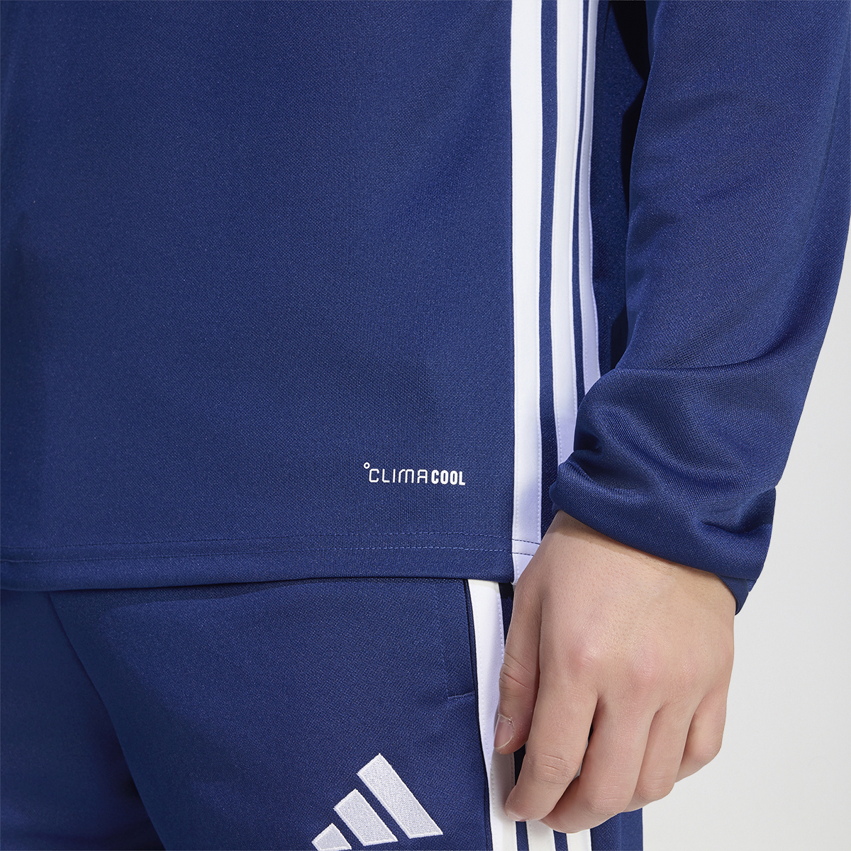 Buzo Entrenamiento adidas Tiro 26 Essentials Hombre,  image number null