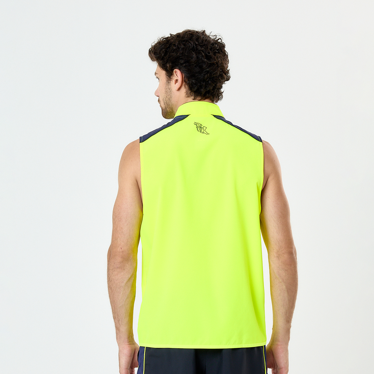 Chaleco Running Under Armour Launch Vest Hombre,  image number null