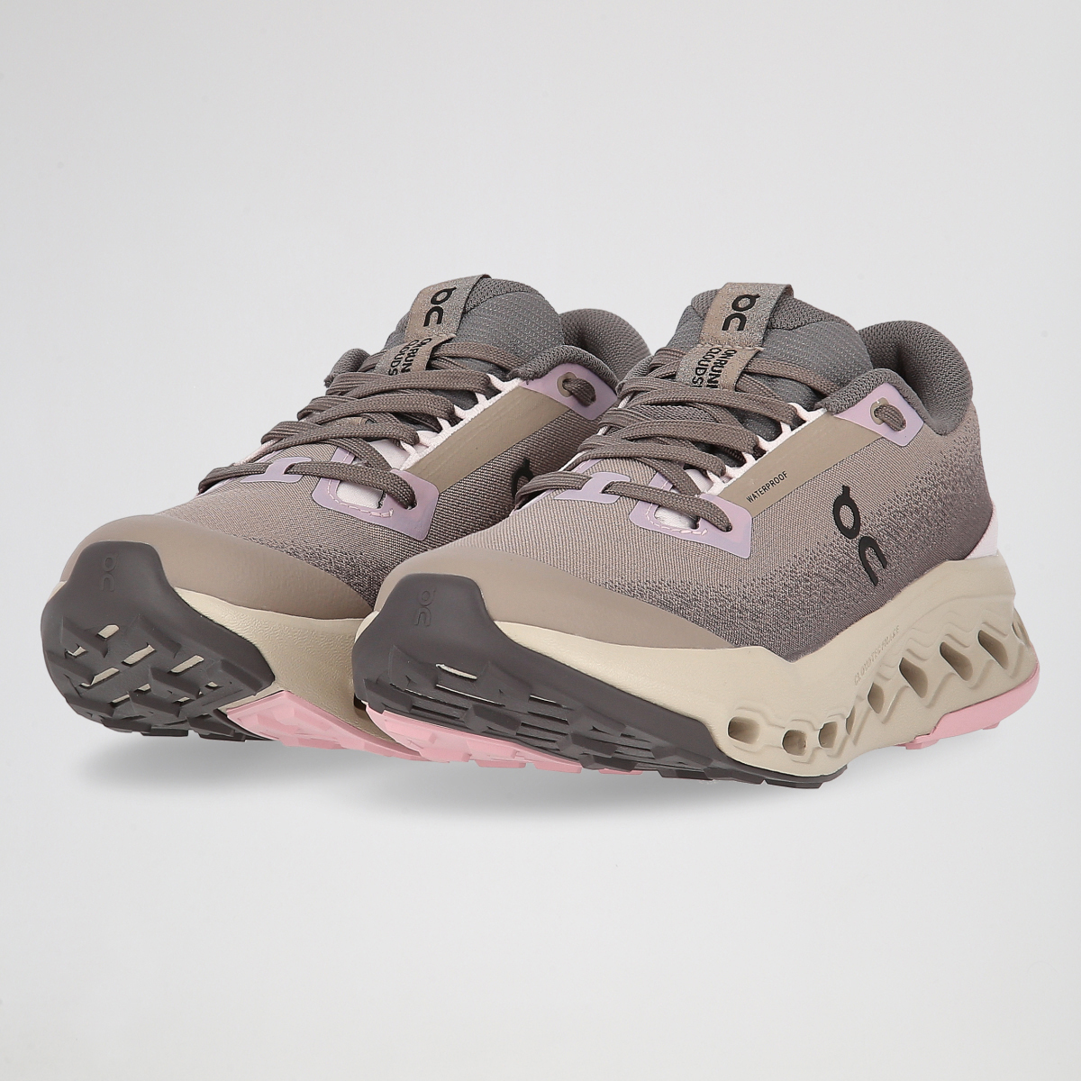 Zapatillas Outdoor On Running Cloudsurfer Trail 2 Mujer,  image number null