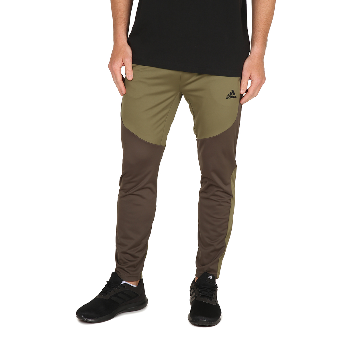 Adidas pantalon deals chino definicion