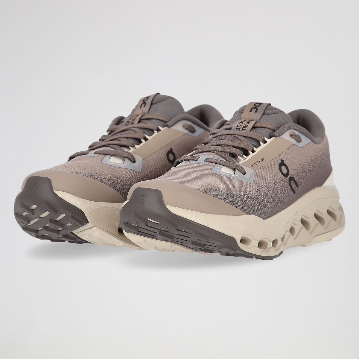 Zapatillas Outdoor On Running Cloudsurfer Trail 2 Hombre,  image number null