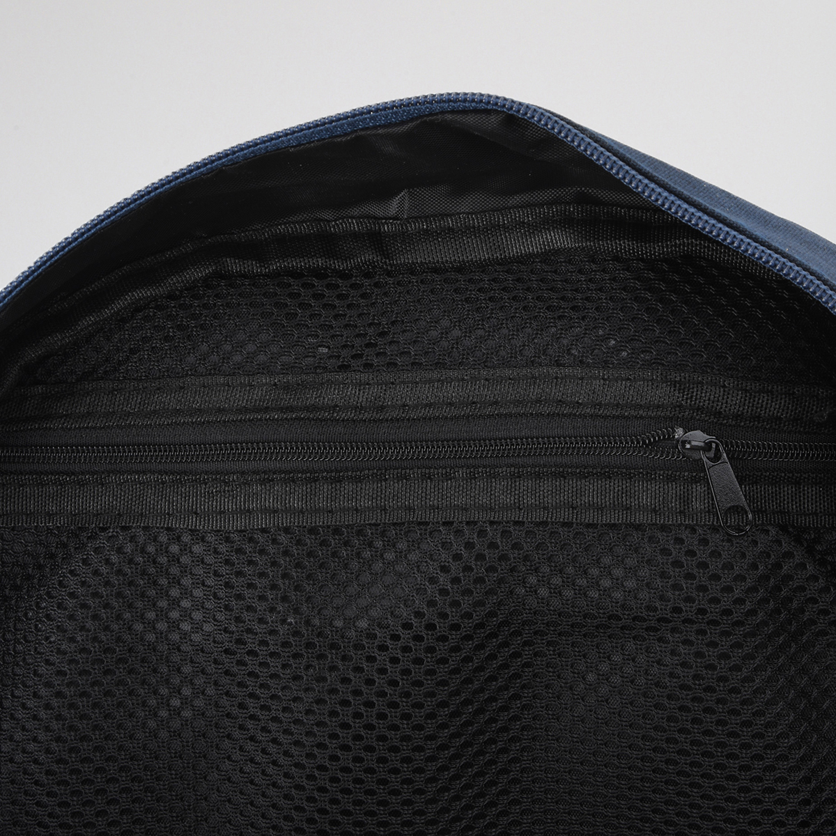 Mochila Everlast Deportiva Urbana 18 Pulgadas,  image number null