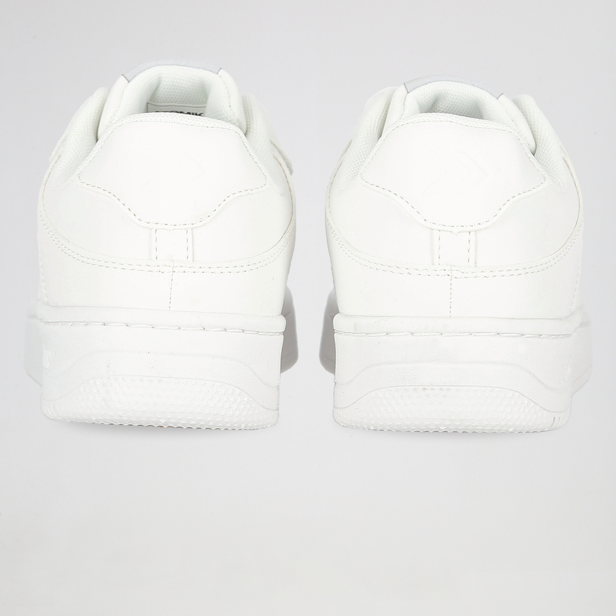 Zapatillas Atomik Fairfaxx Mujer,  image number null