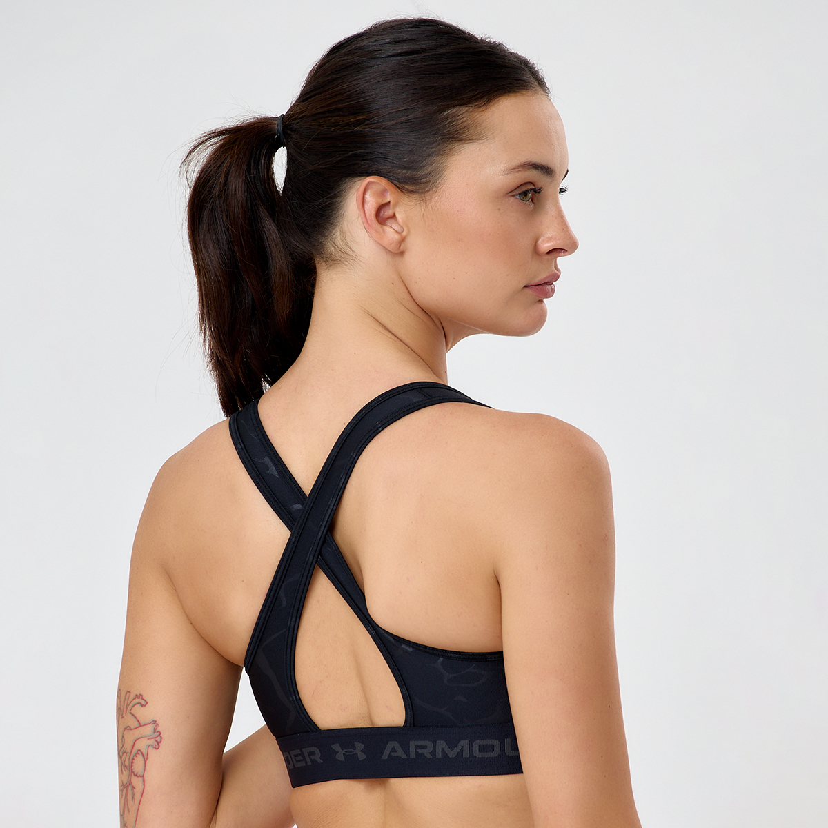 Top Entrenamiento Under Armour Crossback Mid Emboss Mujer,  image number null