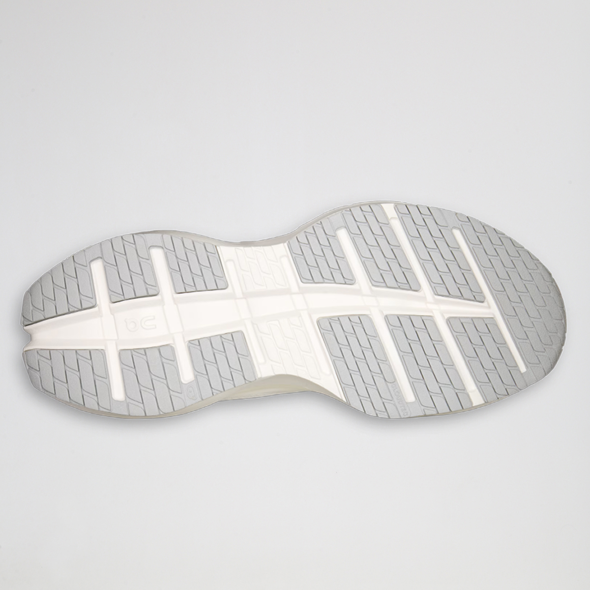 Zapatillas ON Cloudrunner Max Hombre,  image number null