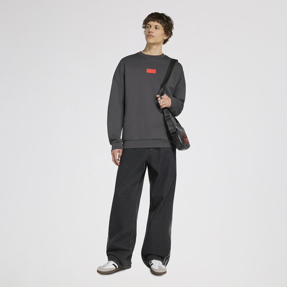Buzo adidas Elevated Audi Revolut F1 Team,  image number null