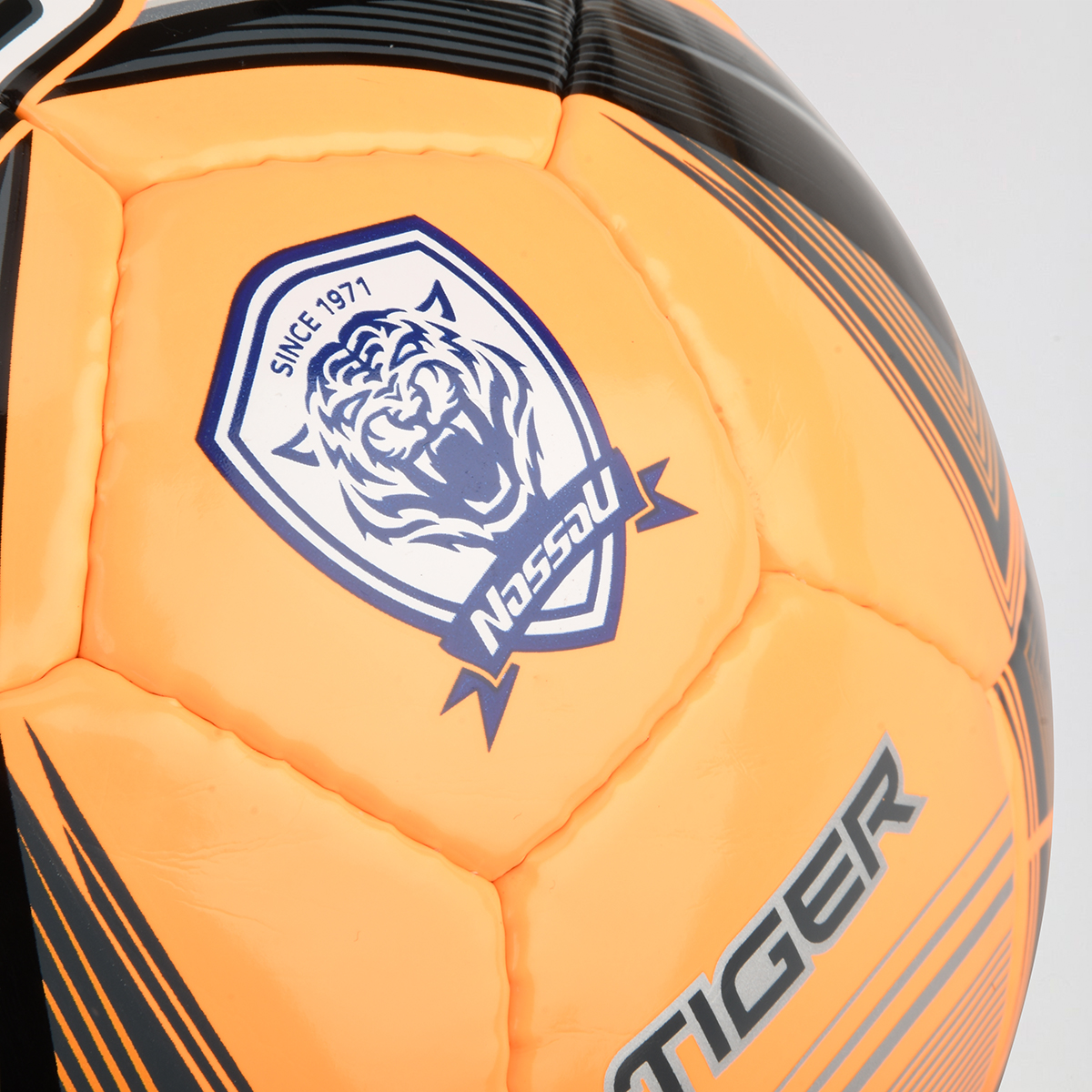 Pelota F&uacute;tbol Nassau Tiger N4,  image number null