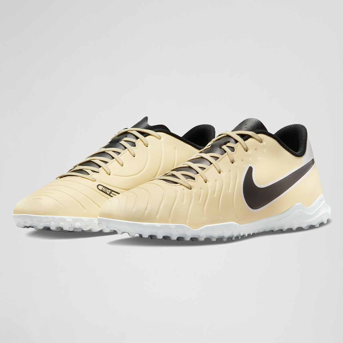 Botines Fútbol Nike Legend 10 Club Hombre,  image number null