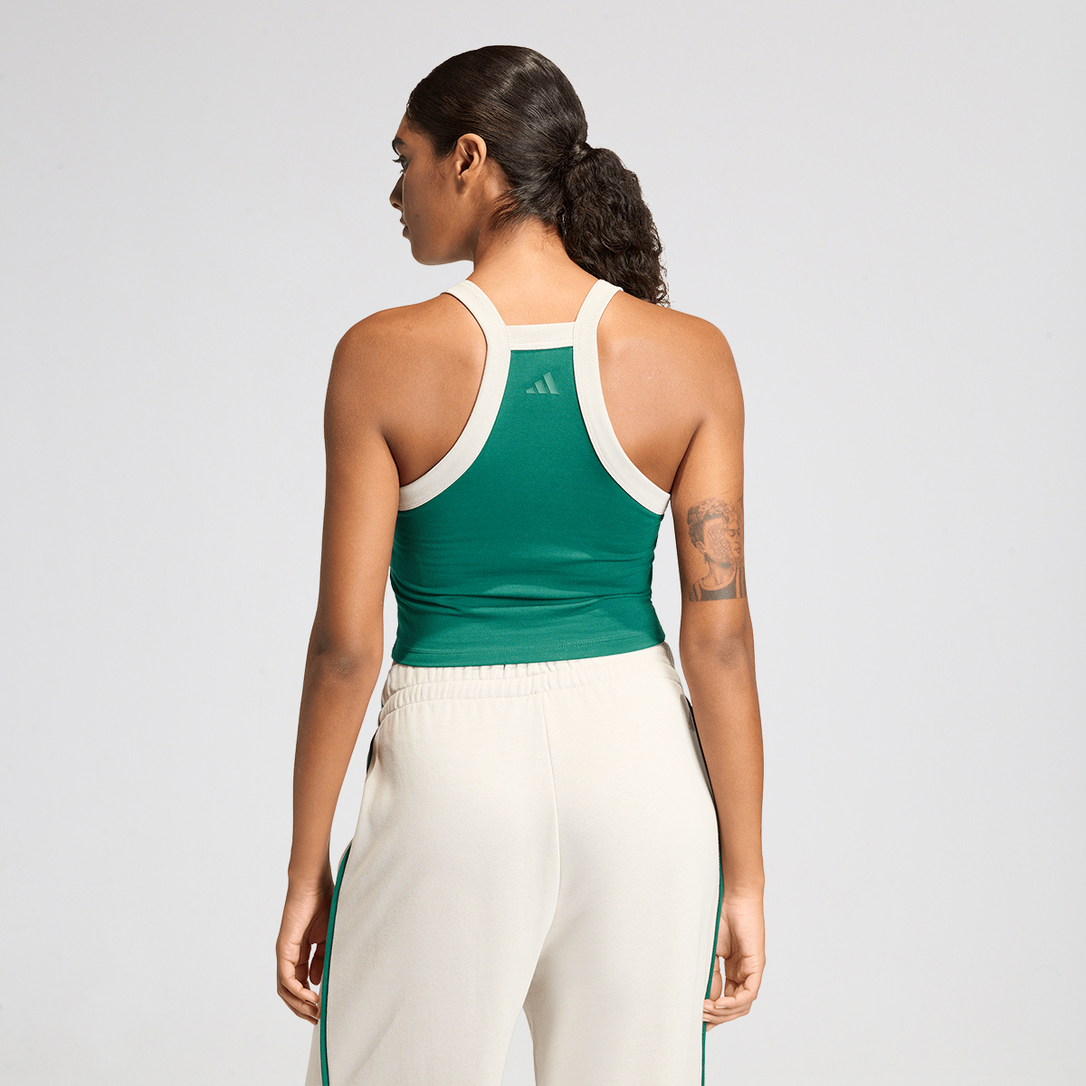 Top adidas Seasonal Essentials Colorpop Mujer,  image number null
